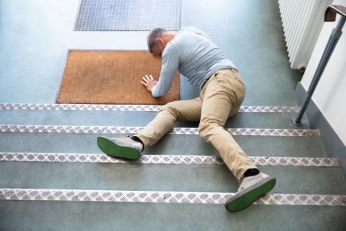 Steps to Take Immediately After a Slip and Fall Accident in Chandler Arizona
